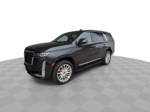 Certified 2023 Cadillac Escalade Premium Luxury AWD/4WD image 4