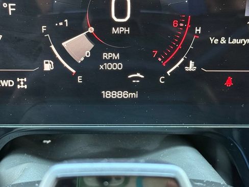 Used 2025 GMC Yukon AT4 Ultimate AWD/4WD image 36