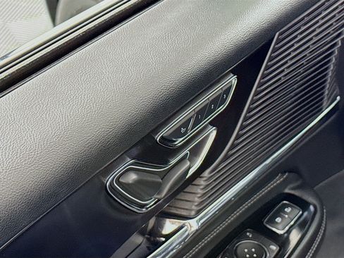 Used 2022 Lincoln Corsair Grand Touring w/ Towing Package image 20