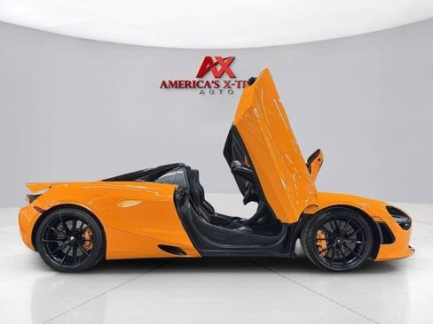 Used 2021 McLaren 720S Spider RWD image 18