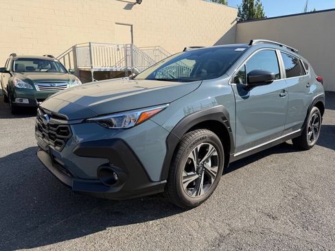 Certified 2024 Subaru Crosstrek 2.0i Premium AWD/4WD image 4