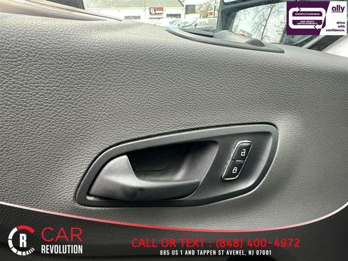 Used 2022 Ford Transit 250 148 High Roof AWD image 39
