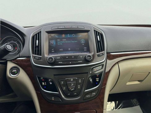 Used 2015 Buick Regal Premium w/ Experience Buick Package FWD image 27