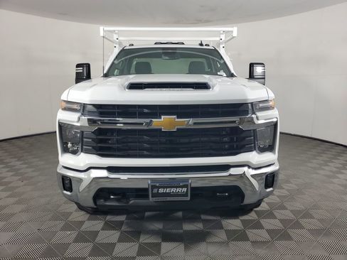 New 2026 Chevrolet Silverado 3500 LT w/ Convenience Package image 10