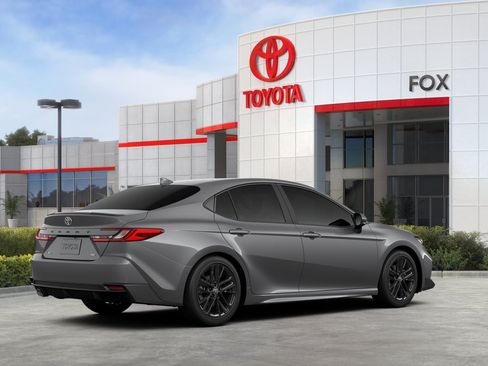 New 2026 Toyota Camry SE w/ Convenience Package FWD image 33