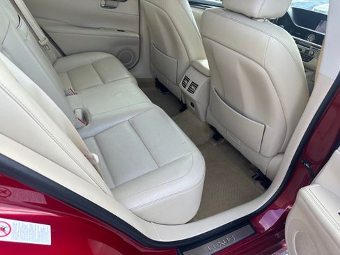 Used 2013 Lexus ES 350 w/ Luxury Pkg FWD image 22
