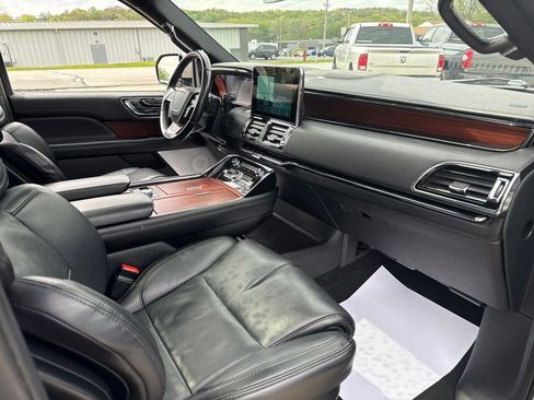 Used 2021 Lincoln Navigator L Reserve AWD/4WD image 51