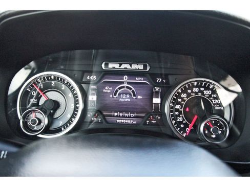 Used 2023 RAM 1500 Laramie AWD/4WD image 18