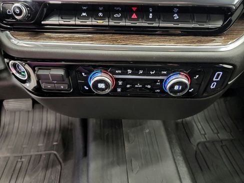 Used 2023 GMC Sierra 1500 Elevation w/ X31 Off-Road Package AWD/4WD image 25