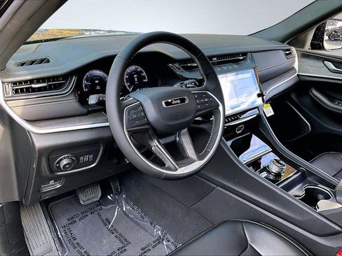 New 2026 Jeep Grand Cherokee Limited image 7