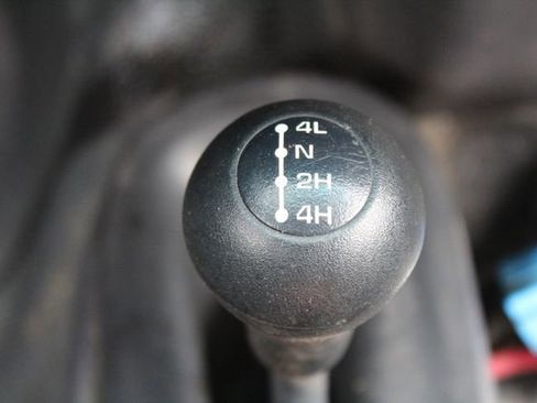 Used 1999 Dodge Ram 3500 Truck 4x4 Regular Cab image 17