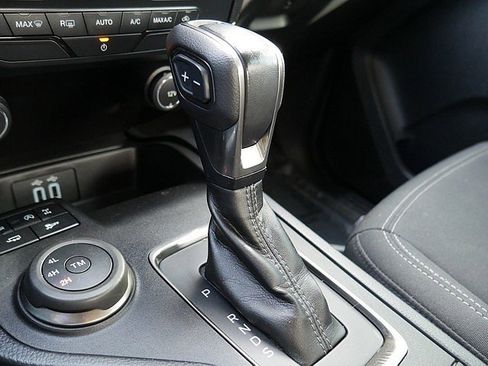 Used 2020 Ford Ranger XLT w/ Equipment Group 301A Mid image 42