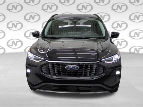 Used 2024 Ford Escape Platinum AWD/4WD image 16