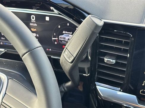 New 2026 GMC Sierra 1500 Elevation image 13