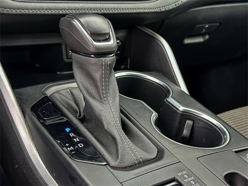 Certified 2023 Toyota Highlander LE image 16