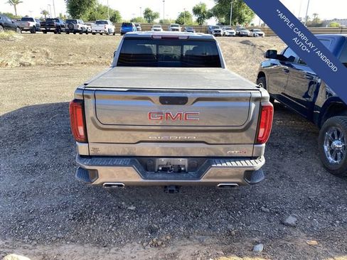 Used 2021 GMC Sierra 1500 AT4 w/ AT4 Preferred Package AWD/4WD image 3