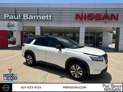 Used 2022 Nissan Pathfinder SL