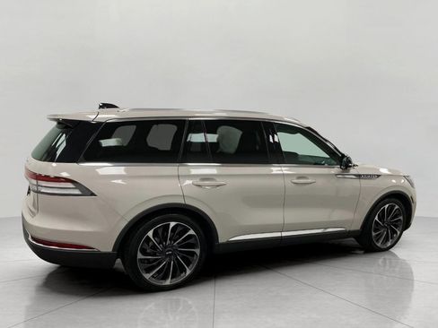 Used 2025 Lincoln Aviator Reserve w/ Equipment Group 201A AWD/4WD image 6