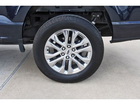 Used 2024 Ford F150 Lariat w/ FX4 Off-Road Package image 33