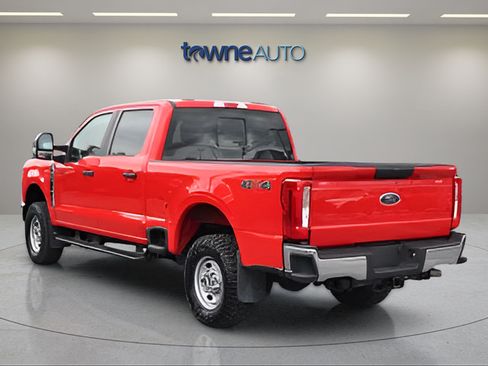Used 2025 Ford F250 XL w/ XL Off-Road Package AWD/4WD image 3