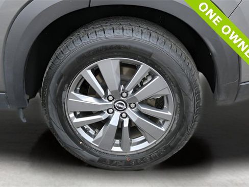 Used 2024 Nissan Pathfinder SV image 27