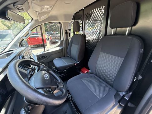 Used 2024 Ford Transit 250 Low Roof w/ Exterior Upgrade Package RWD image 11