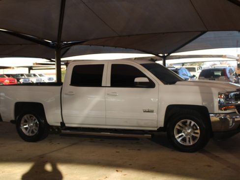 Used 2017 Chevrolet Silverado 1500 LT w/ Texas Edition image 14