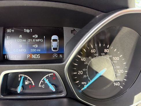 Used 2018 Ford Escape SE w/ Ford Safe & Smart Package FWD image 35