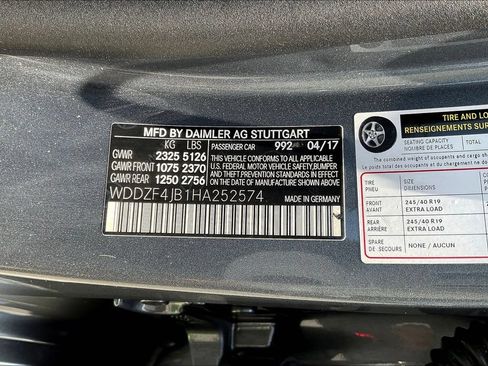 Used 2017 Mercedes-Benz E 300 image 19