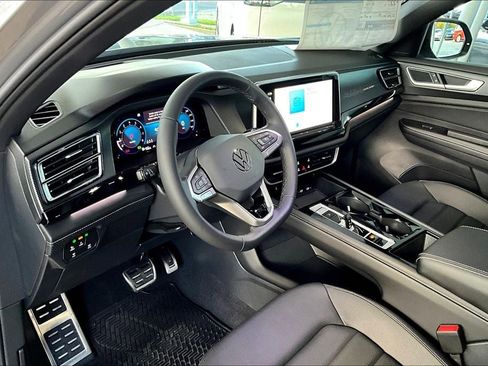 New 2026 Volkswagen Atlas Cross Sport SEL R-Line image 14