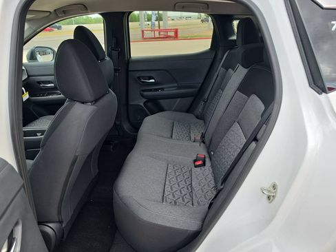 New 2026 Nissan Kicks SV w/ Cold Weather Package FWD image 25