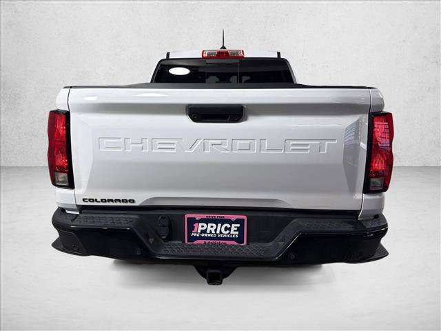 Used 2025 Chevrolet Colorado W/T w/ WT Custom Package AWD/4WD image 4