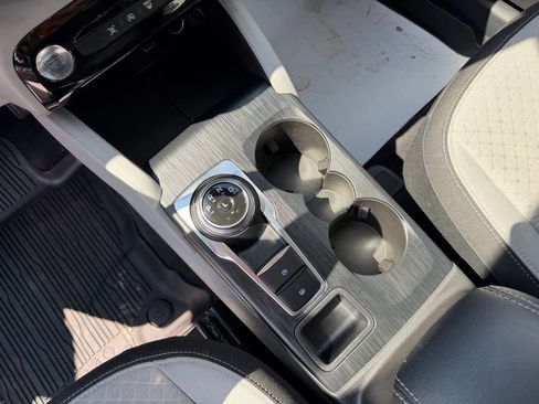 Used 2023 Ford Escape Active w/ Tech Pack #1 image 30