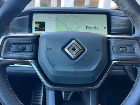 Used 2024 Rivian R1S Adventure AWD/4WD image 10