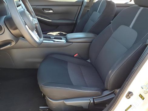 Used 2023 Nissan Sentra SV image 13