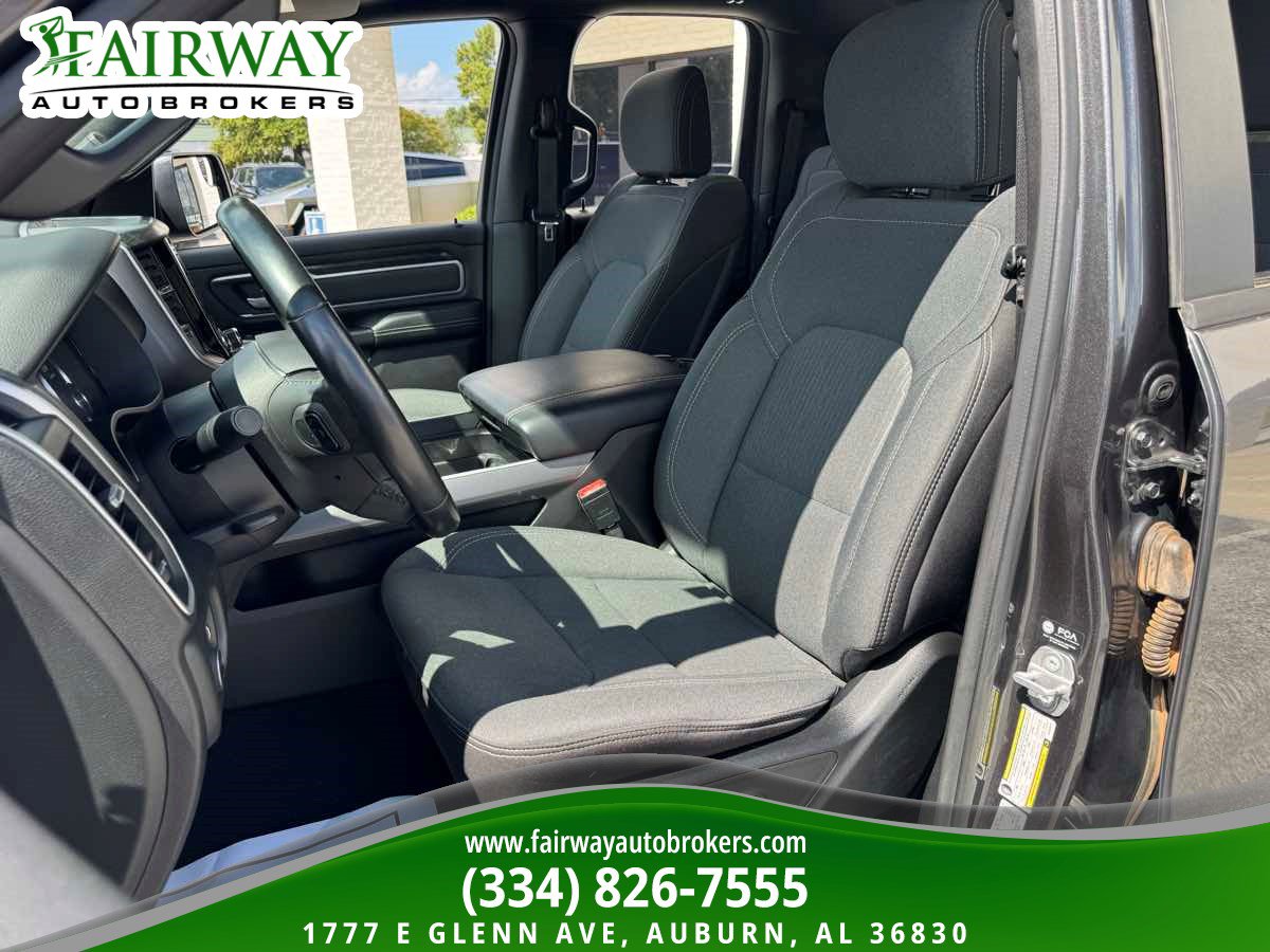 Used 2022 RAM 1500 Big Horn AWD/4WD image 10