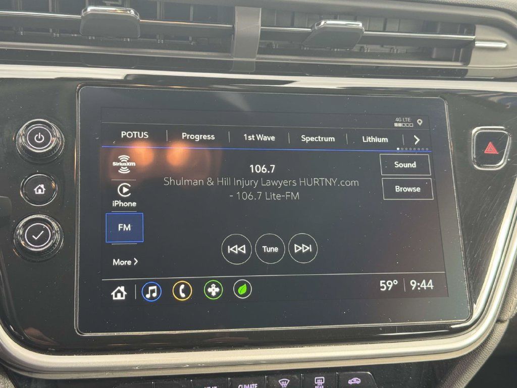 Used 2023 Chevrolet Bolt EUV LT w/ Convenience Package FWD image 25
