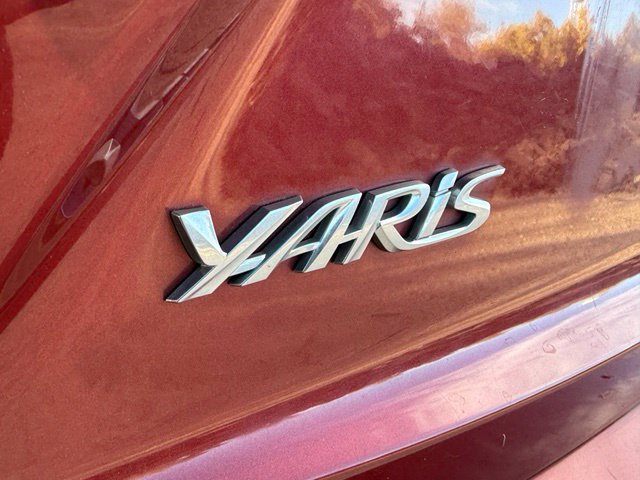 Used 2019 Toyota Yaris LE FWD image 7