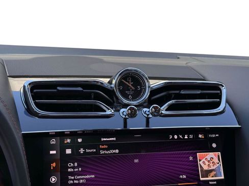 Used 2022 Bentley Bentayga Speed image 39