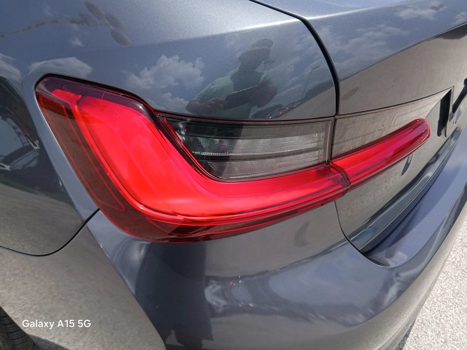 Used 2021 BMW 330i Sedan w/ Premium Package RWD image 11