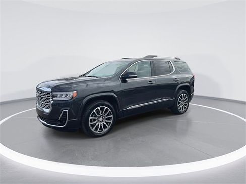 Used 2022 GMC Acadia Denali w/ Trailering Package image 4