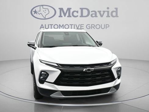 Used 2024 Chevrolet Blazer LT w/ Midnight/Sport Edition FWD image 2