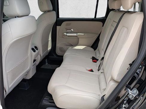 New 2026 Mercedes-Benz GLB 250 4MATIC image 17