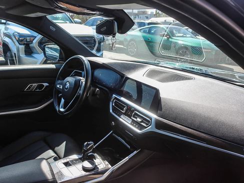 Used 2019 BMW 330i Sedan RWD image 15