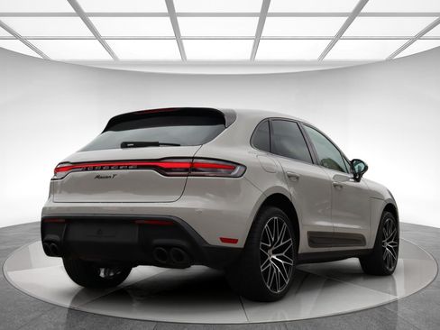 Used 2023 Porsche Macan Turbo AWD/4WD image 6