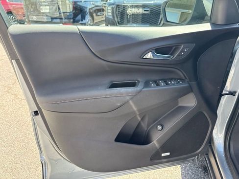 Used 2024 Chevrolet Equinox RS w/ RS Leather Package AWD/4WD image 27