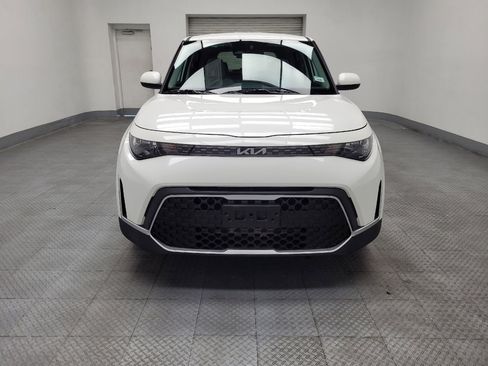 Used 2025 Kia Soul LX image 14