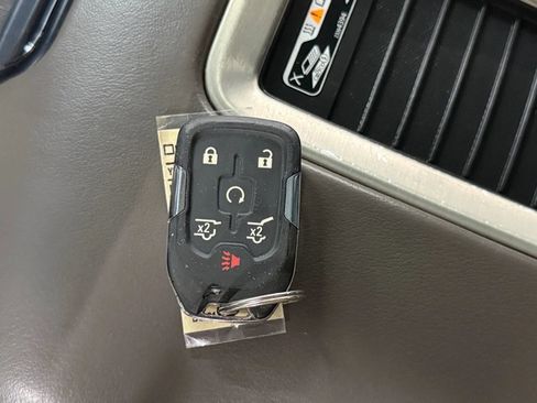 Used 2019 GMC Yukon XL Denali w/ Denali Ultimate Package AWD/4WD image 49