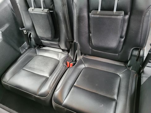 Used 2019 Ford Explorer Limited w/ Class III Trailer Tow Package AWD/4WD image 21