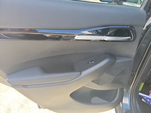 Used 2022 Kia Seltos EX AWD/4WD image 11